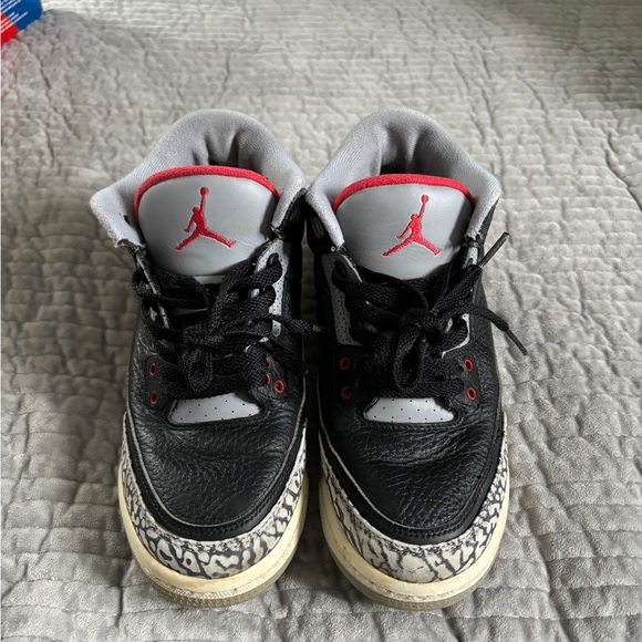 jordan 3 cement - Picture 2 of 4